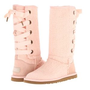 Heirloom lace up Uggs